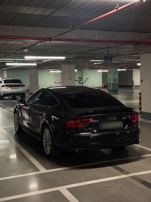 Gebraucht Audi A7 Ambiente 245 PS (180 kW) 2011 Grau Limousine