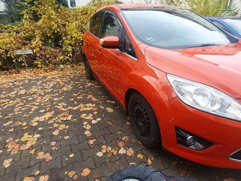 Gebraucht Ford C-MAX Titanium 125 PS (91 kW) 2011 Orange Van / Kleinbus