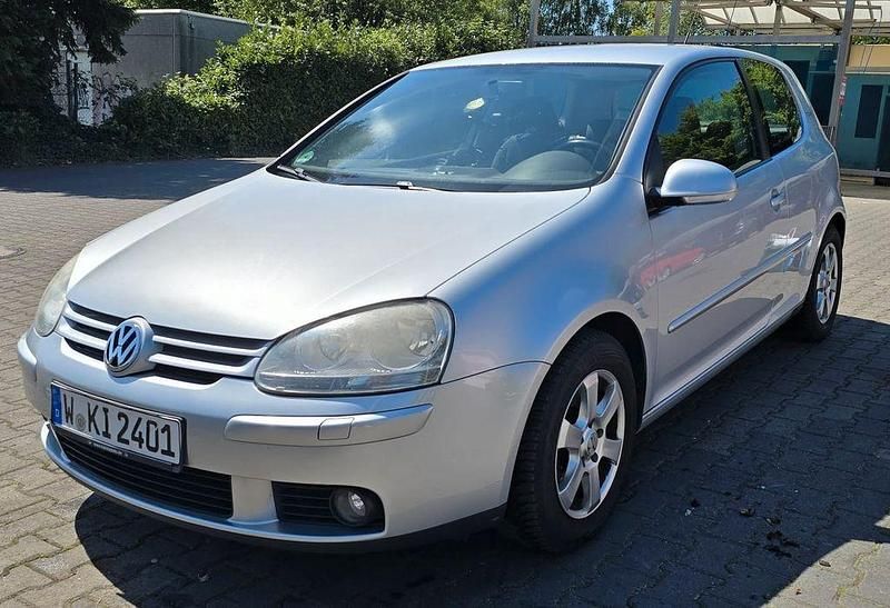 Silber Gebraucht 2007 VW Golf V Limousine | 1.800 € (Superpreis) - Bild 1/4