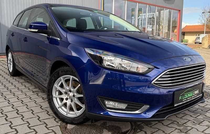 Gebraucht Ford Focus Titanium 150 PS (110 kW) 2016 Blau Limousine