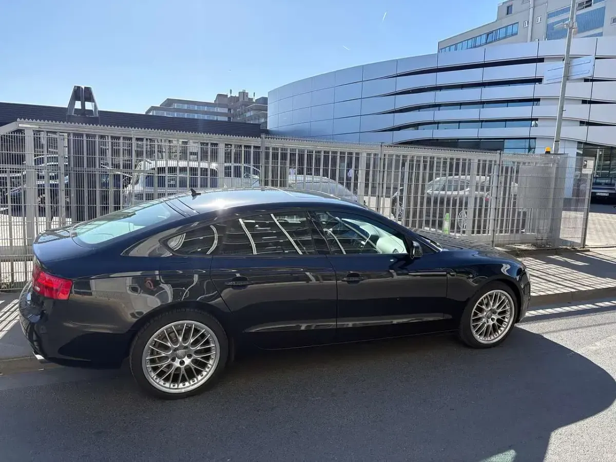 Gebraucht Audi A5 170 PS (125 kW) 2012 Schwarz Coupé