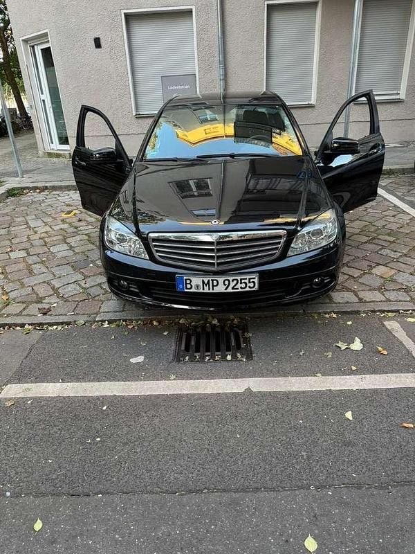 Gebraucht 2009 Mercedes C180 Limousine | 7.000 € (Superpreis) - Bild 1/4