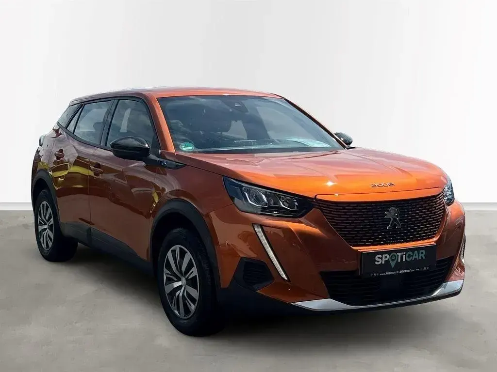 Gebraucht Peugeot 2008 Active 100 kW (136 PS) 2023 Orange SUV