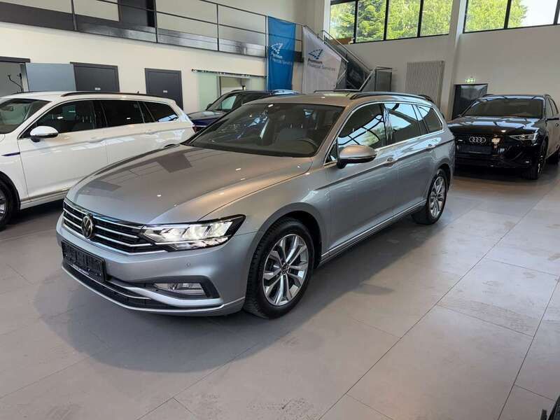Pyritsilber metallic Gebraucht 2022 VW Passat Business Kombi | 25.999 € (Guter Preis) - Bild 1/4