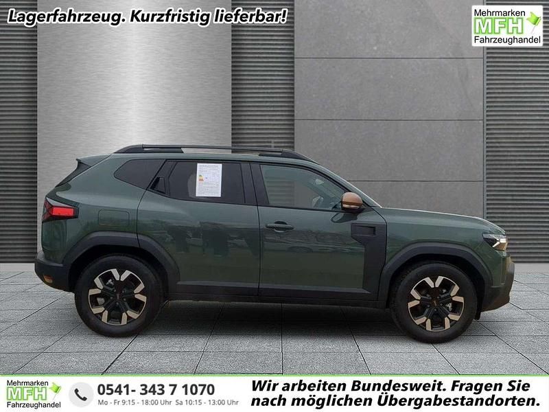 Neu Dacia Duster Extreme 122 PS (89 kW) 2026 Zedergrün SUV