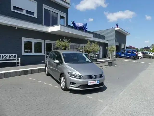 Gebraucht VW Golf VII Comfortline 125 PS (91 kW) 2015 Andere Limousine