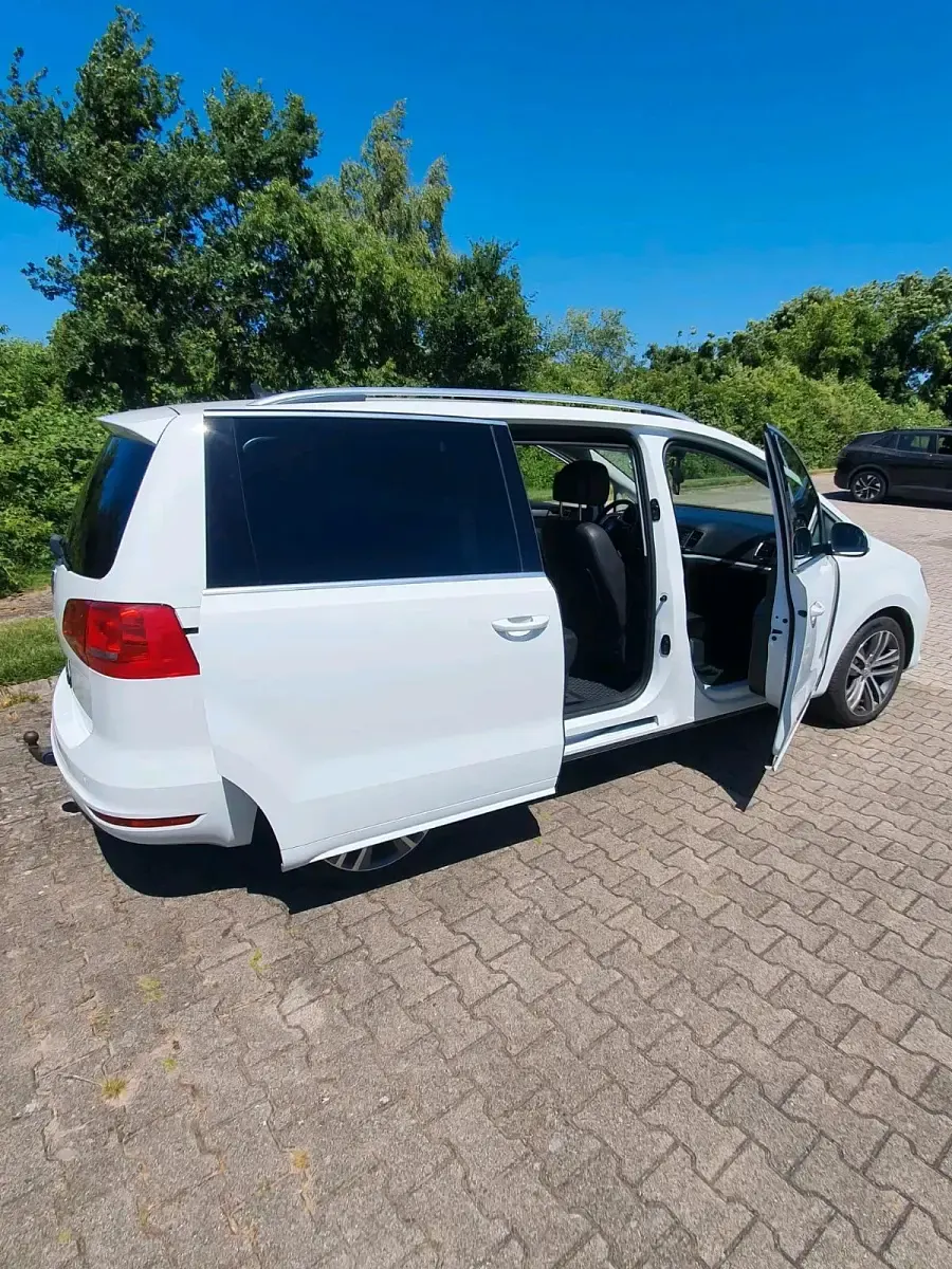 Gebraucht VW Sharan Highline 140 PS (102 kW) 2014 Weiß Van / Kleinbus