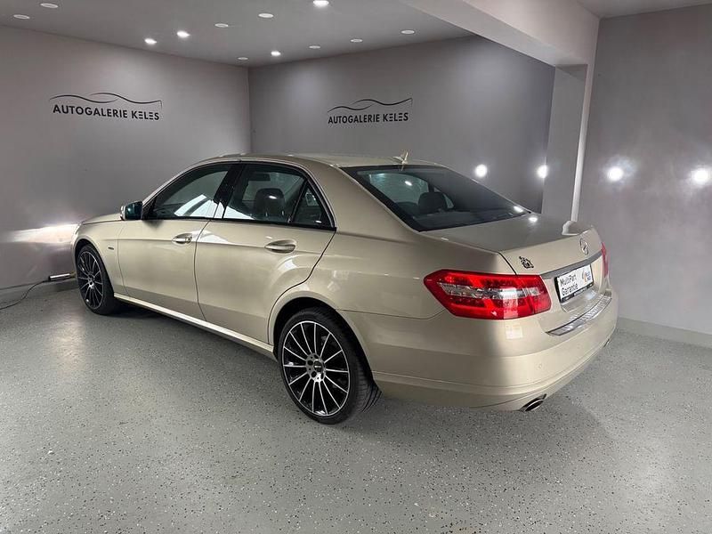 Gebraucht Mercedes E350 306 PS (225 kW) 2011 Beige Limousine