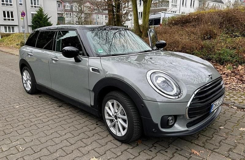 Grau Gebraucht 2020 Mini Cooper Clubman Kombi | 14.800 € (Guter Preis) - Bild 1/4