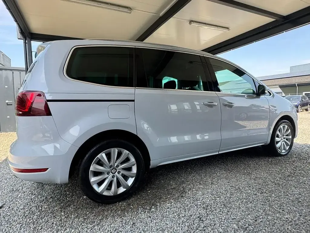 Gebraucht Seat Alhambra 150 PS (110 kW) 2019 Weiß Van / Kleinbus