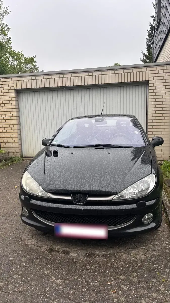 Gebraucht Peugeot 206 109 PS (80 kW) 2004 Schwarz Cabrio