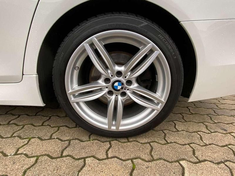 Weiß Gebraucht 2016 BMW 530 Kombi | 21.000 € (Guter Preis) - Bild 1/4