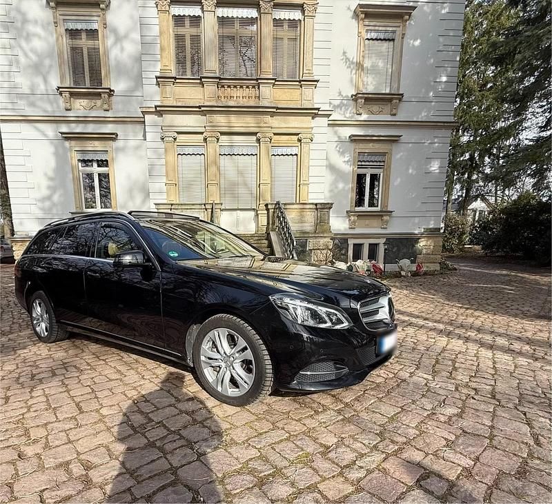 Gebraucht Mercedes E350 251 PS (184 kW) 2013 Schwarz Kombi