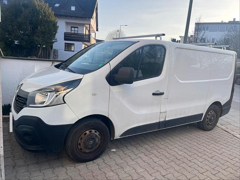 Gebraucht Renault Trafic 2017 Weiß Van / Kleinbus