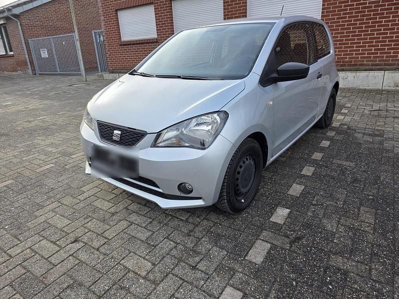 Gebraucht Seat Mii 60 PS (44 kW) 2015 Silber Kleinwagen