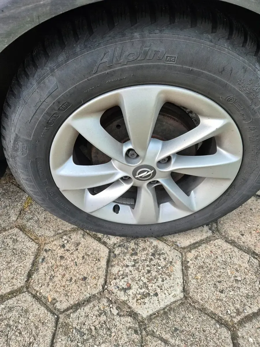 Gebraucht Opel Corsa 87 PS (63 kW) 2011 Grau Kleinwagen