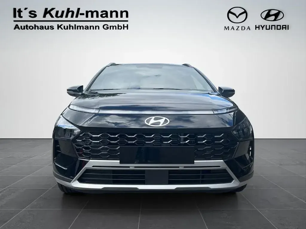 Neu Hyundai Bayon Blackline 90 PS (66 kW) 2026 Phantom black / met SUV