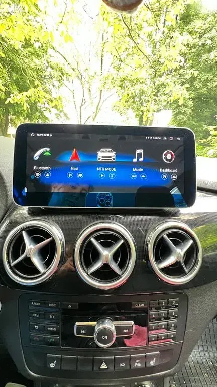 Gebraucht Mercedes B180 109 PS (80 kW) 2013 Schwarz Kleinwagen