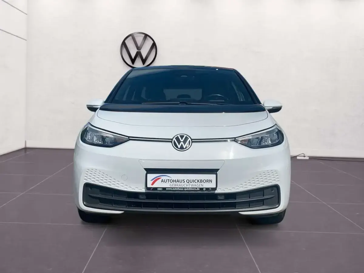 Gebraucht VW ID.3 Pure 110 kW (150 PS) 2021 Weiß Kleinwagen