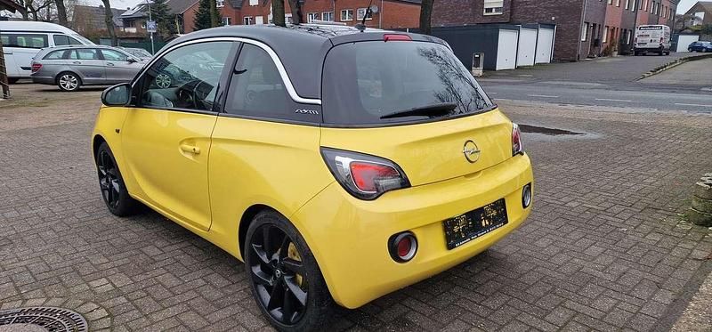 Gebraucht Opel Adam Edition 69 PS (50 kW) 2013 Schwarz gelb edition Kleinwagen
