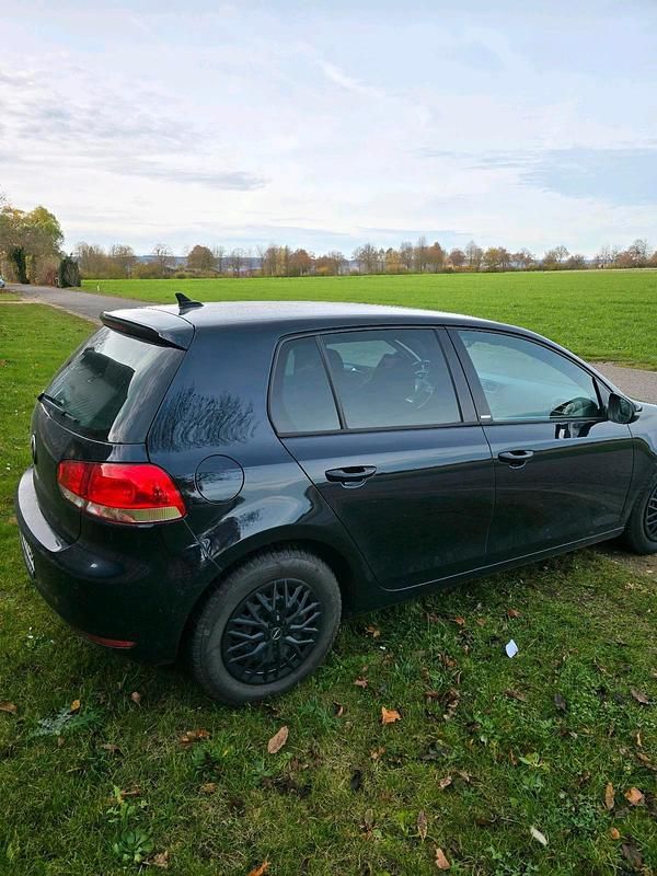 Gebraucht VW Golf VI Edition 122 PS (89 kW) 2011 Blau Kleinwagen