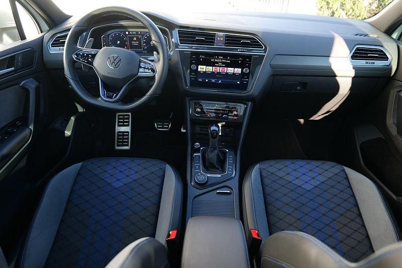 Gebraucht VW Tiguan R 320 PS (235 kW) 2023 Pure white SUV