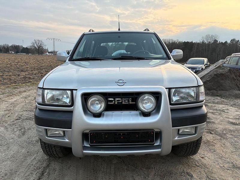 Gebraucht Opel Frontera Edition 136 PS (100 kW) 2001 Silber SUV