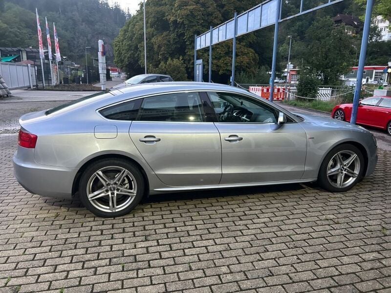 Gebraucht Audi A5 Sportback Design 190 PS (139 kW) 2016 Silber Kleinwagen
