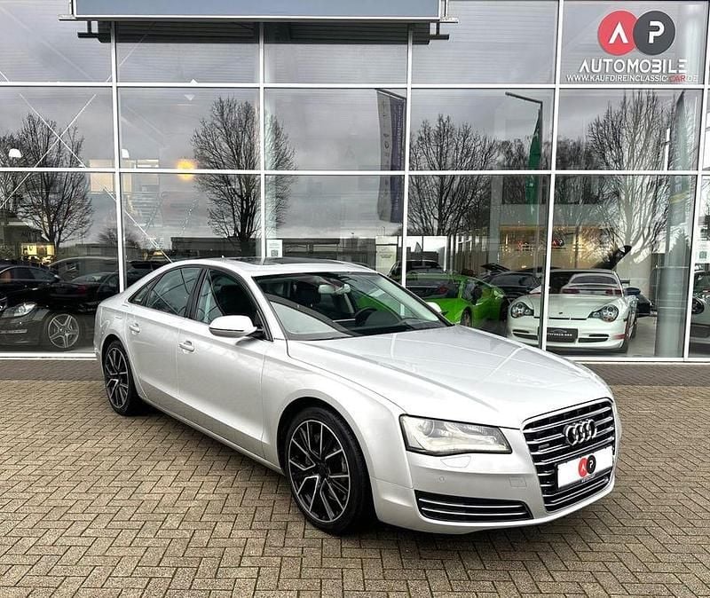 Gebraucht Audi A8 Ambiente 371 PS (272 kW) 2010 Limousine