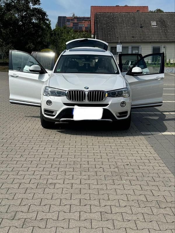 Weiß Gebraucht 2016 BMW X3 Luxury Line SUV | 15.090 € (Guter Preis) - Bild 1/4