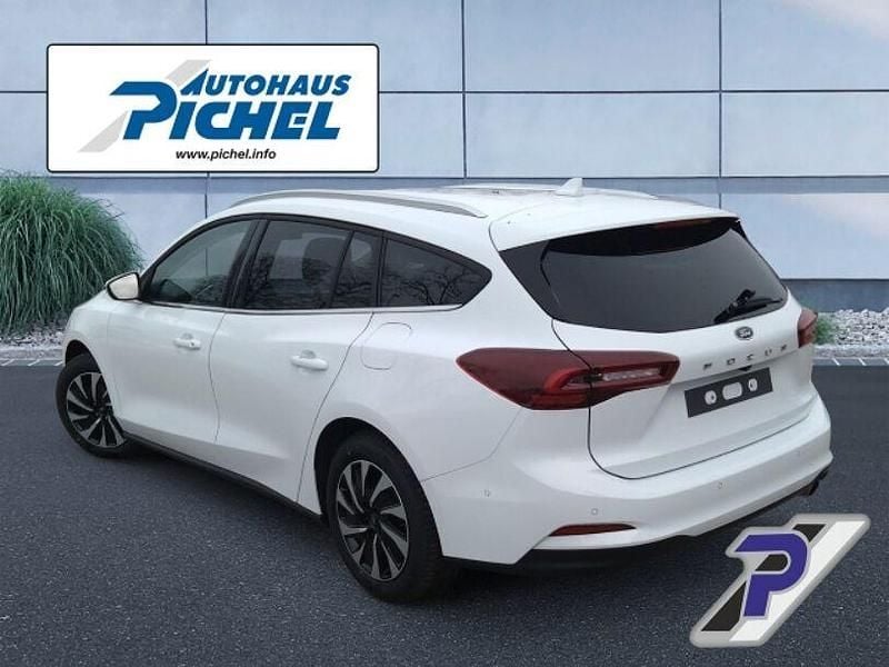 Nowe Ford Focus Titanium 125 KM (91 kW) 2026 Biały Kombi