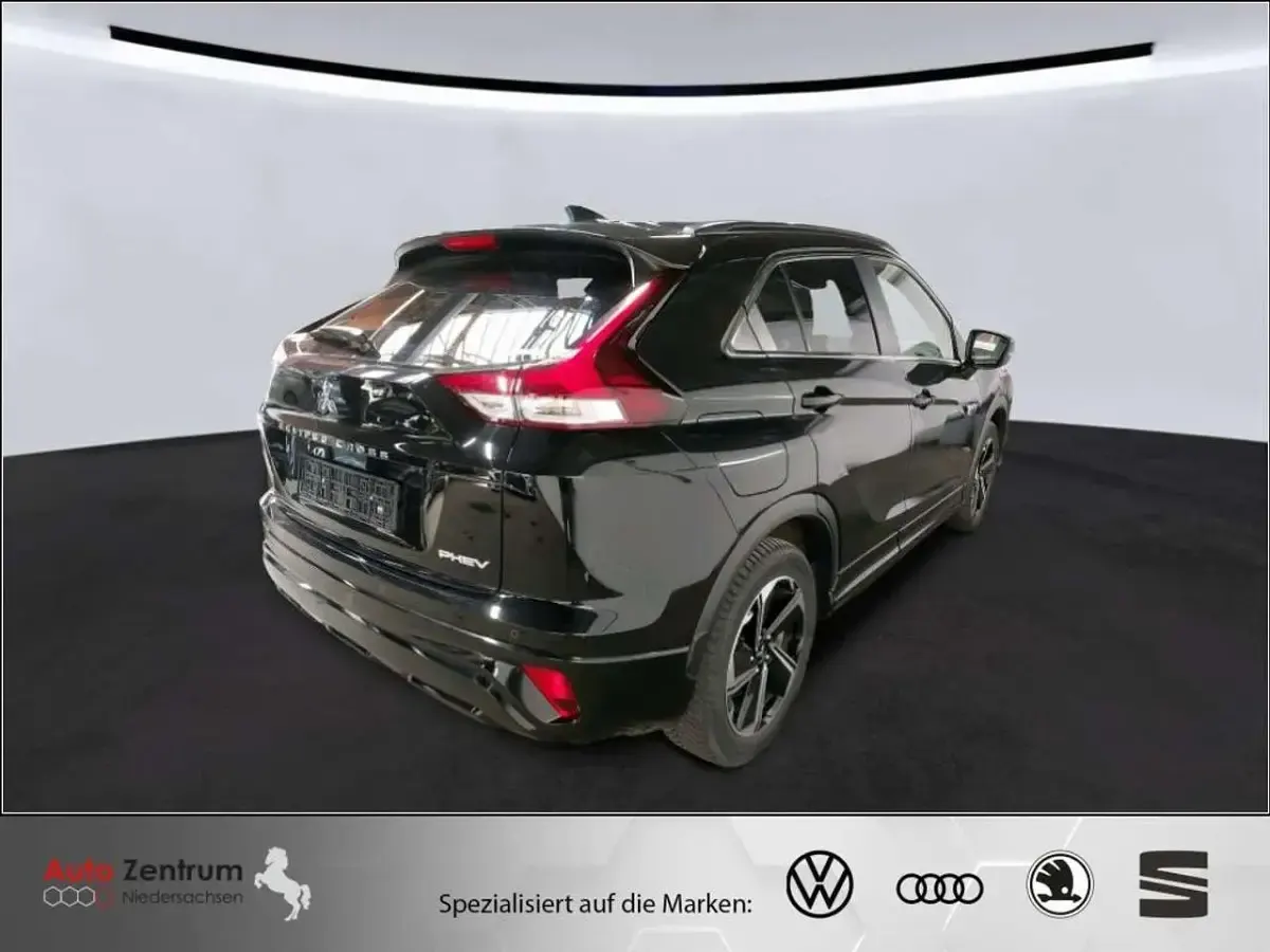 Gebraucht Mitsubishi Eclipse Cross 188 PS (138 kW) 2023 Schwarz SUV