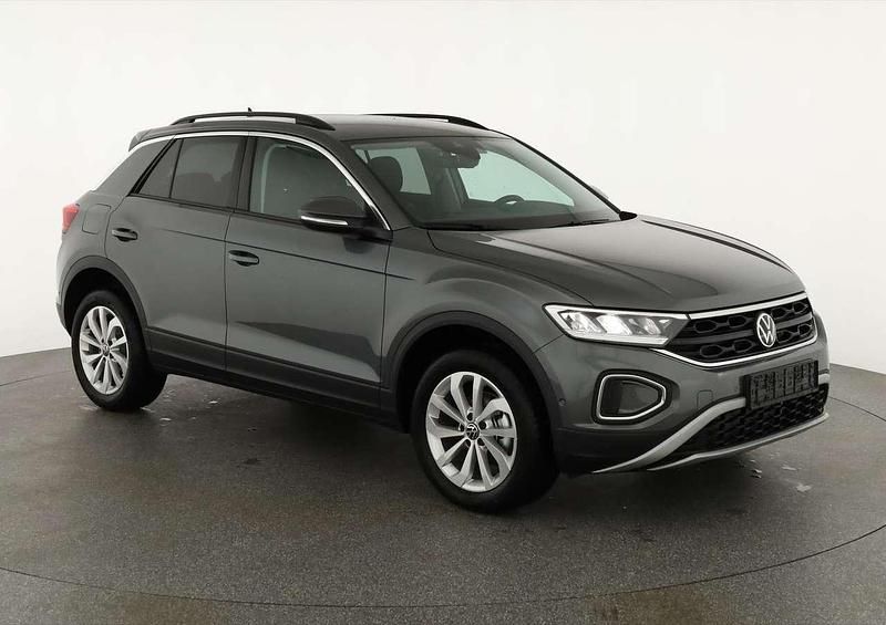 Neu VW T-Roc Life 150 PS (110 kW) 2025 Indium grau metallic SUV
