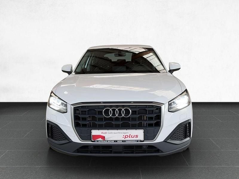 Gebraucht Audi Q2 Comfort 150 PS (110 kW) 2022 Weiss SUV
