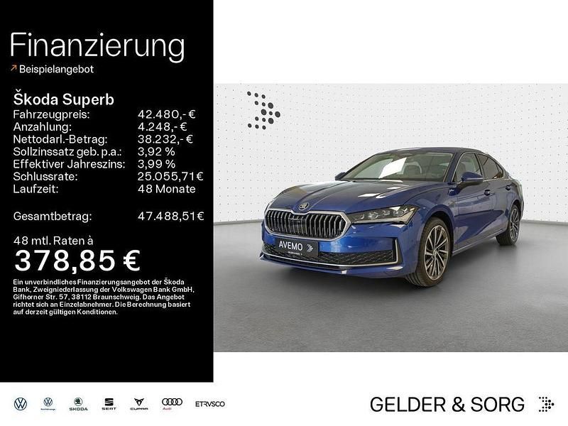 Cobalt blau metallic Gebraucht 2024 Skoda Superb LAURIN & KLEMENT Limousine | 42.480 € (Fairer Preis) - Bild 1/4