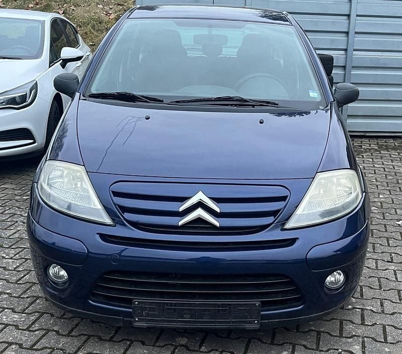Gebraucht Citroën C3 Comfort 68 PS (50 kW) 2006 Blau Limousine