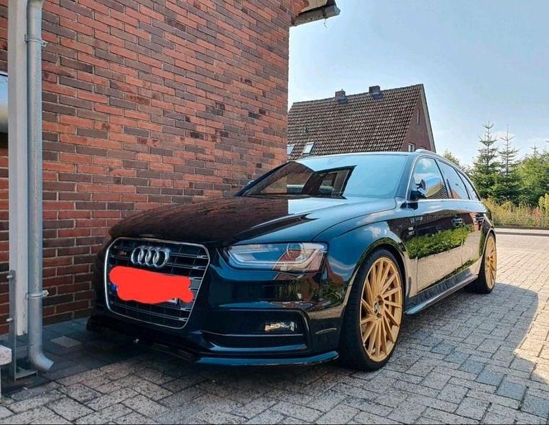 Schwarz Gebraucht 2014 Audi A4 S-Line Kombi | 16.000 € - Bild 1/4