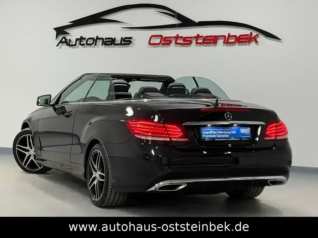 Gebraucht Mercedes E220 AMG line 170 PS (125 kW) 2017 Obsidianschwarz Cabrio