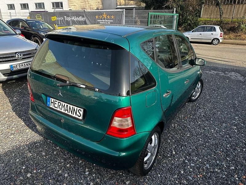 Gebraucht Mercedes A140 82 PS (60 kW) 1998 Grün Kleinwagen