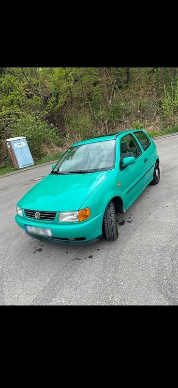 Usata VW Polo 65 CV (47 kW) 1997 Verde Utilitaria