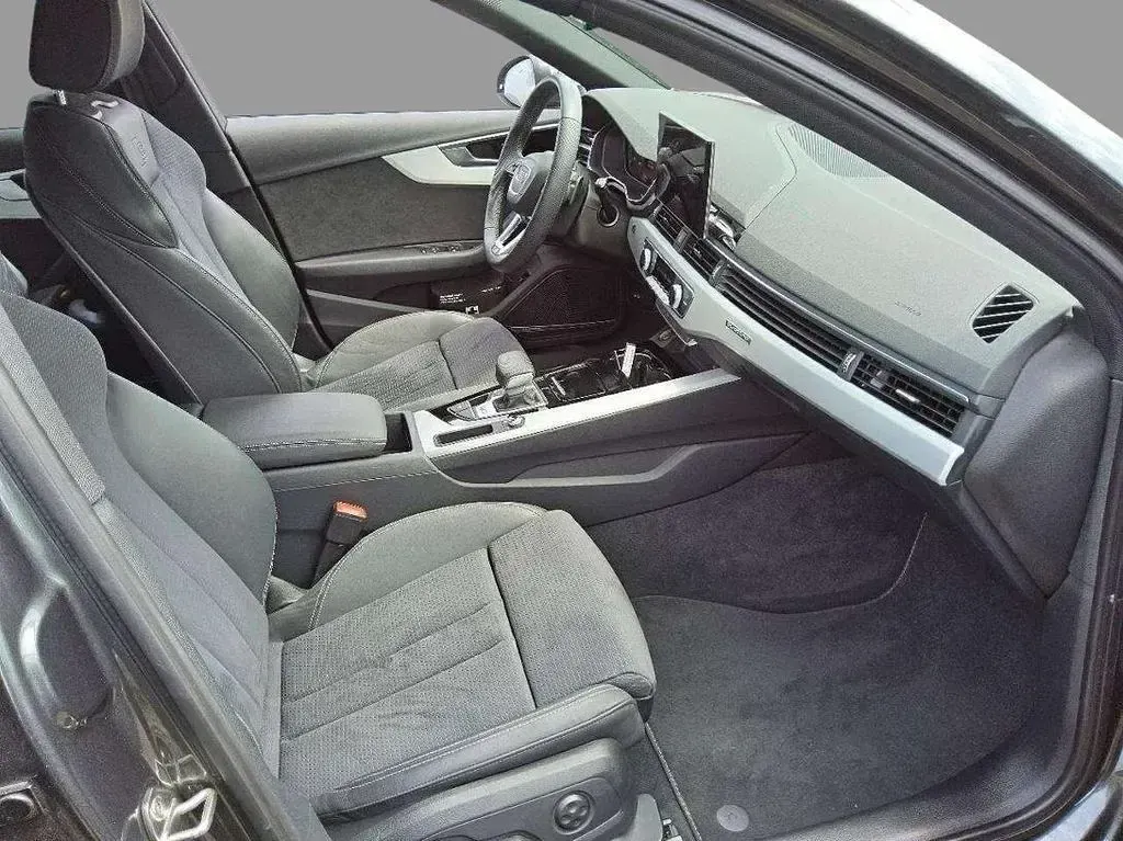 Gebraucht Audi S4 Ambiente 341 PS (250 kW) 2024 Grau Kombi
