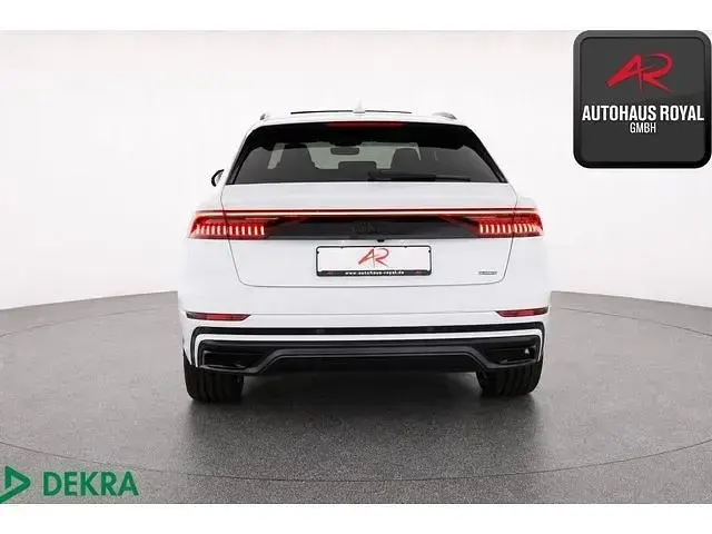 Gebraucht Audi Q8 S-Line 340 PS (250 kW) 2023 Weiß SUV