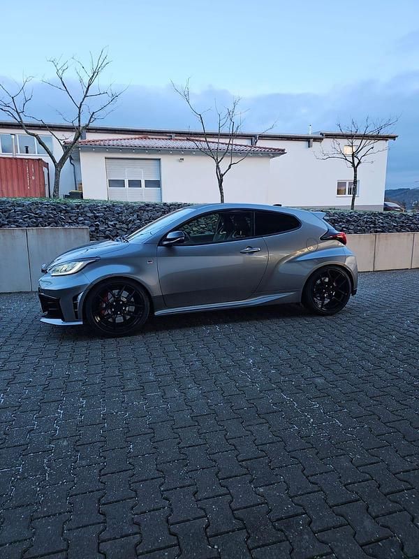 Gebraucht Toyota Yaris 280 PS (205 kW) 2024 Grau