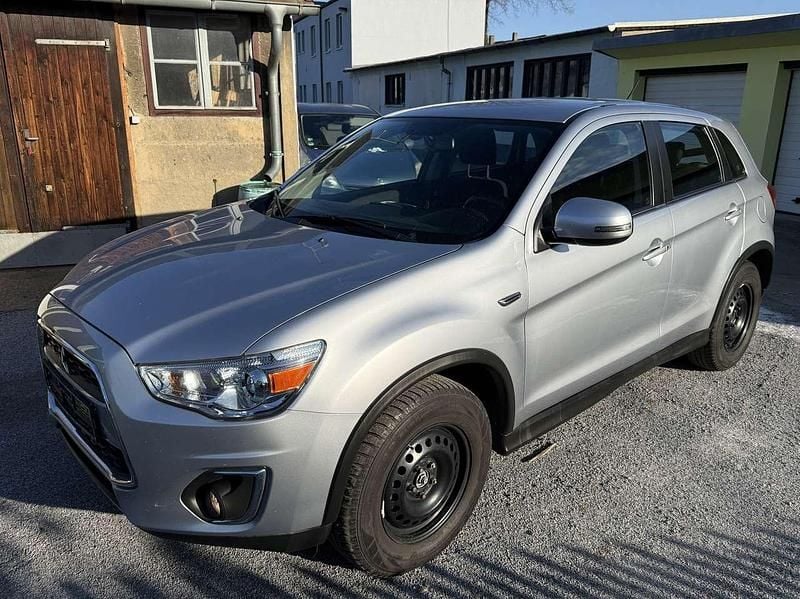 Gebraucht Mitsubishi ASX Diamant Edition 117 PS (86 kW) 2016 Coolsilber (m) SUV