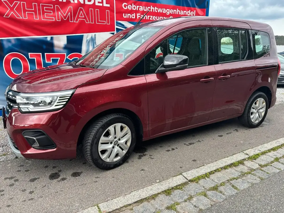 Gebraucht Renault Kangoo 95 PS (69 kW) 2022 Rot Van / Kleinbus
