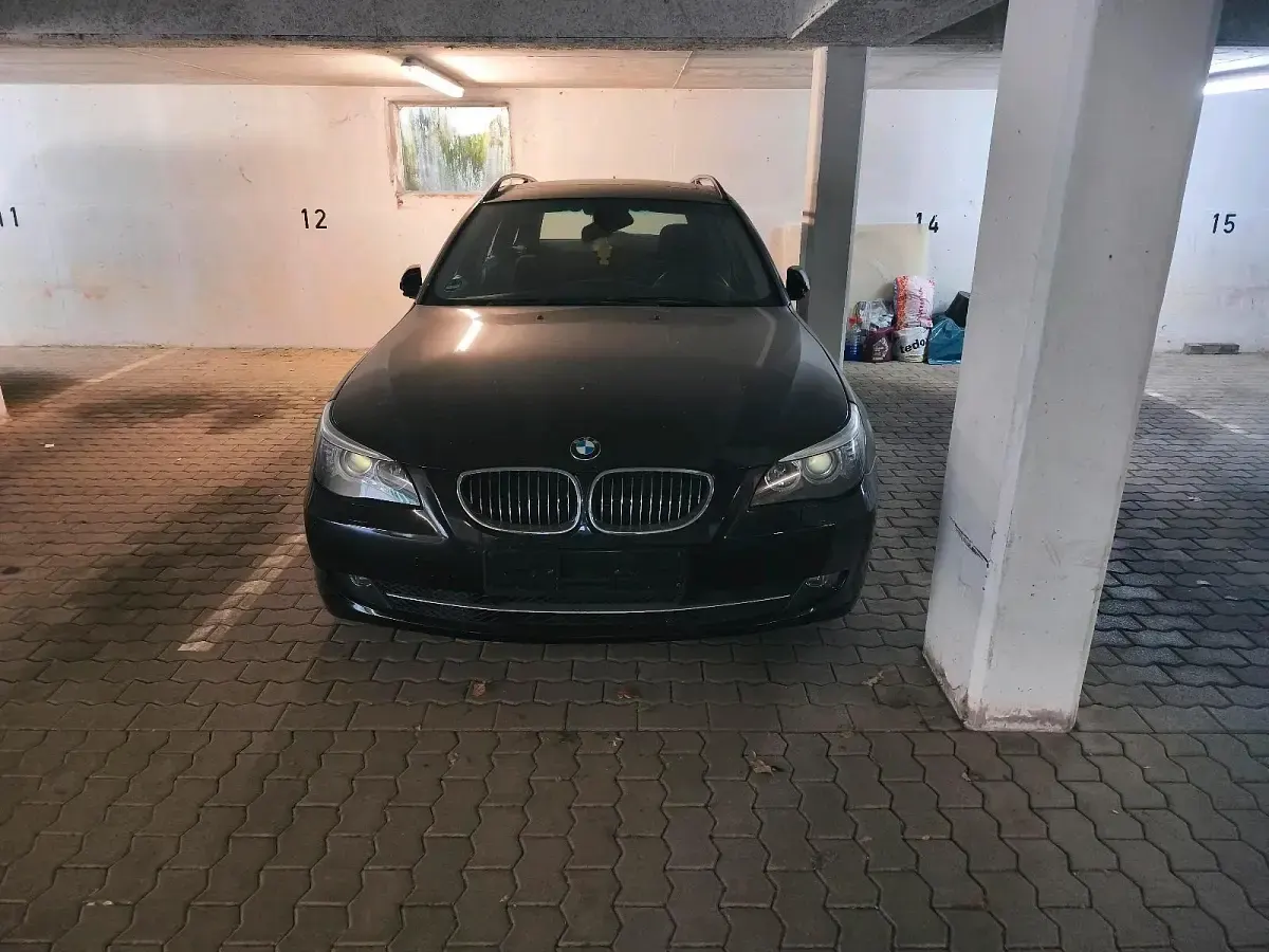 Gebraucht BMW 560L 191 PS (140 kW) 2008 Schwarz Limousine