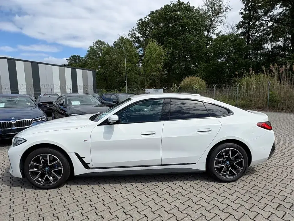 Gebraucht BMW i4 Sport Line 210 kW (286 PS) 2024 Weiss Limousine