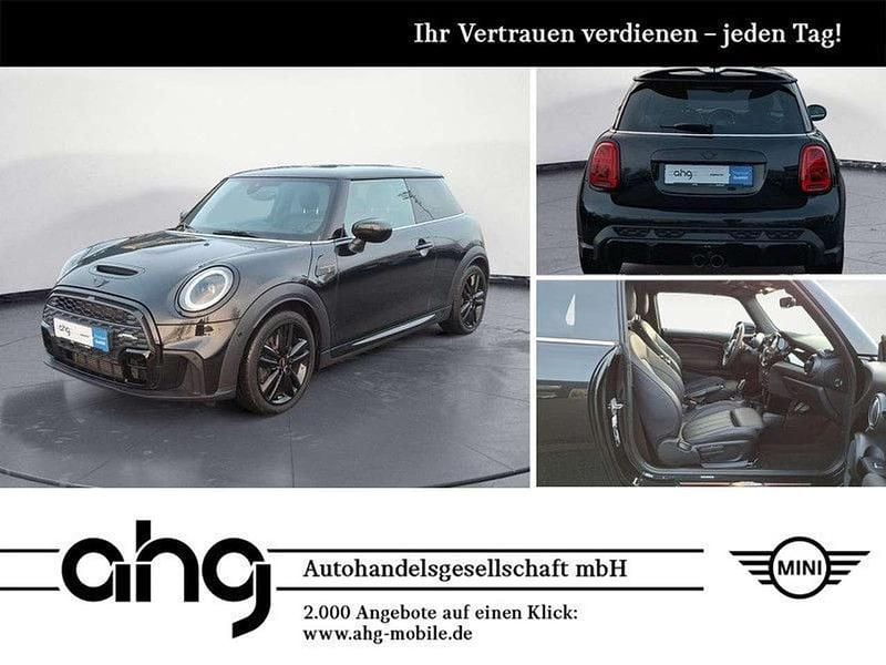Midnight black metallic Gebraucht 2024 Mini John Cooper Works Kleinwagen | 33.930 € (Etwas zu teuer) - Bild 1/4