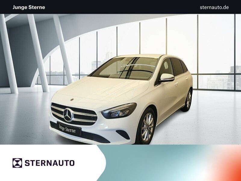 Polarweiß Gebraucht 2022 Mercedes B180 Business Van / Kleinbus | 26.775 € (Fairer Preis) - Bild 1/4