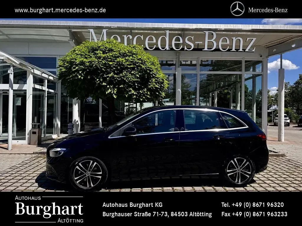 Gebraucht Mercedes B200 Advanced 163 PS (119 kW) 2025 Unilack nachtschwarz Kleinwagen